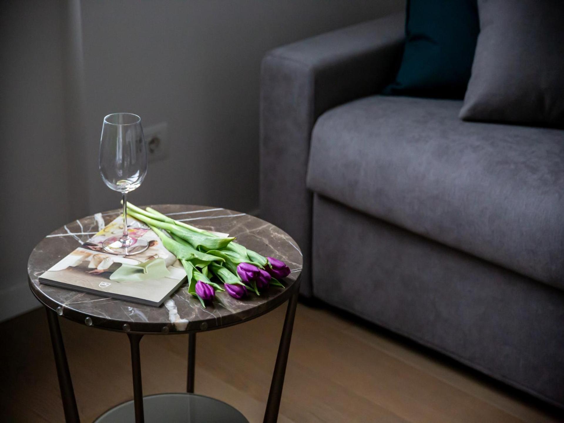 The Best Rent - One-Bedroom Apartment In Moscova ميلان المظهر الخارجي الصورة