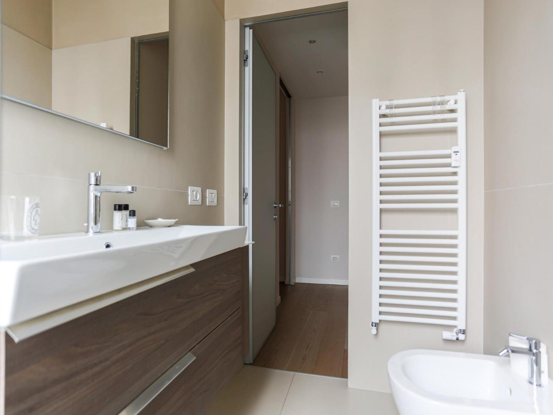 The Best Rent - One-Bedroom Apartment In Moscova ميلان المظهر الخارجي الصورة