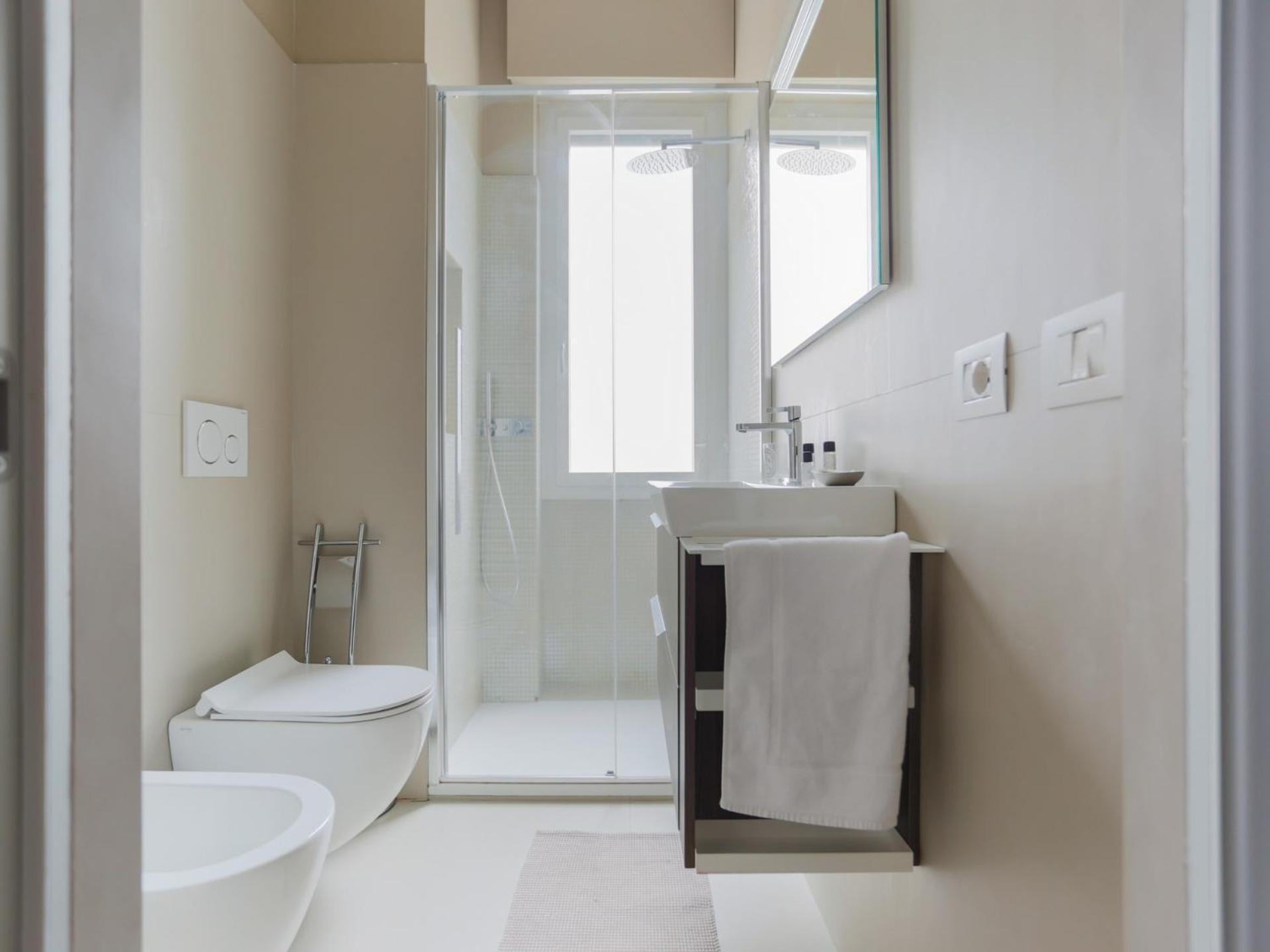 The Best Rent - One-Bedroom Apartment In Moscova ميلان المظهر الخارجي الصورة